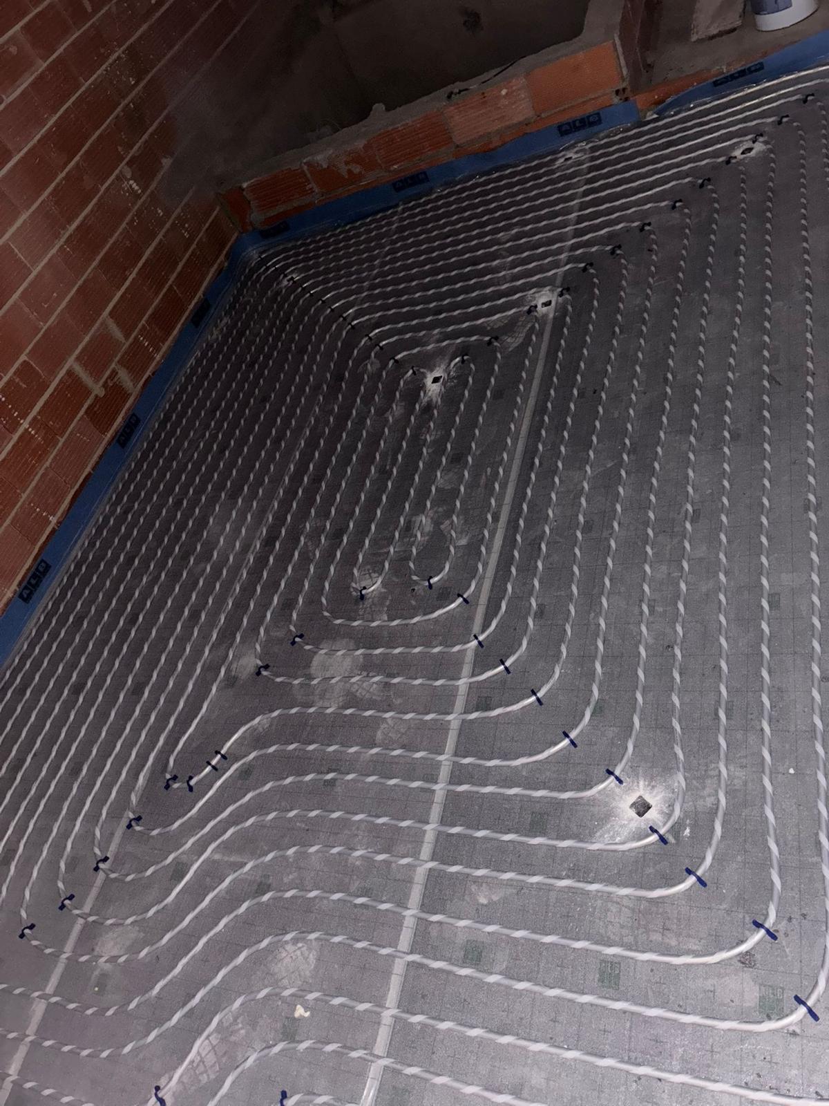 Instalación de suelo radiante DUALTERMiA – imagen 11